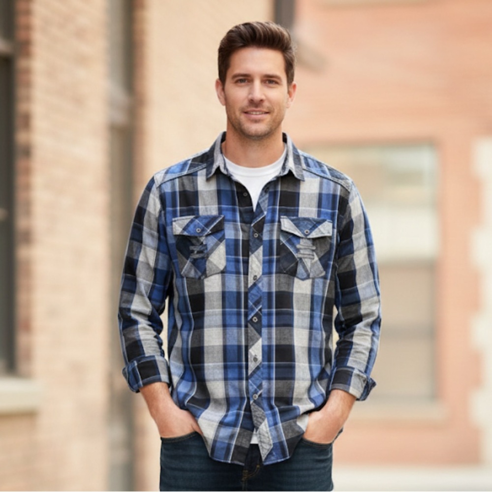 Chalet Men's Blue and Black Checkered Shirt / Size XL